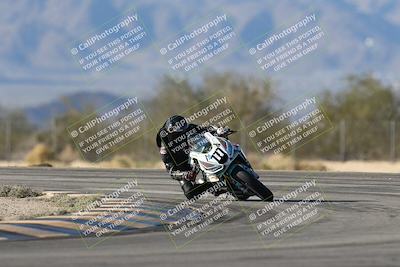 media/Dec-07-2025-CVMA (Sun) [[3e7d2de5dc]]/Race 12- Formula 40 MW and LW/